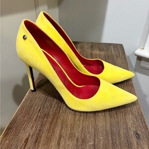 CESARE PACIOTTI SOFT SUEDE YELLOW POINTED TOE PUMPS 36 5.5 6